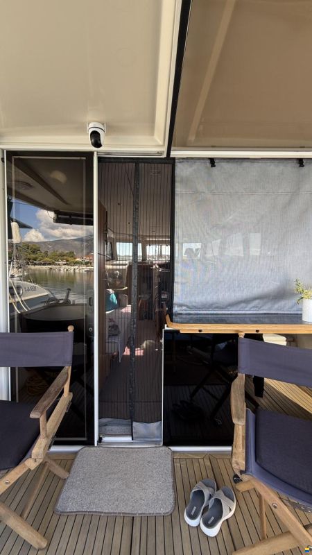 Greenline 33 Hybrid