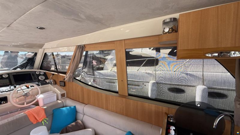 Greenline 33 Hybrid