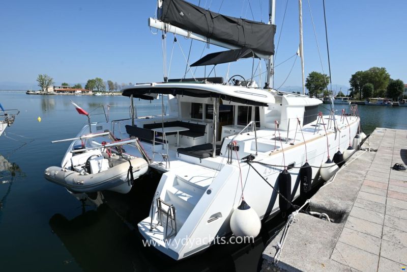 Lagoon 450 F