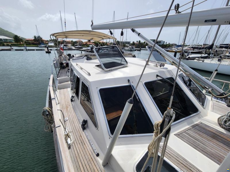 Nauticat 521