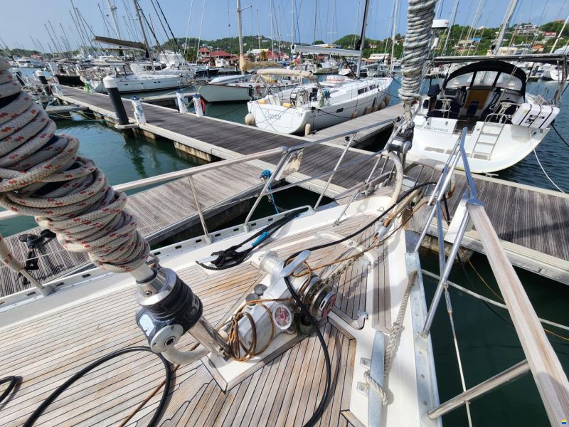 Nauticat 521