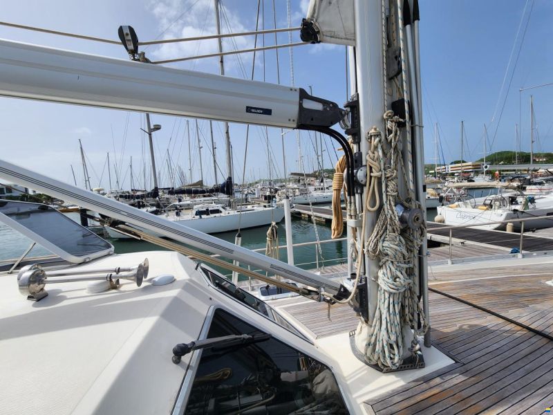 Nauticat 521