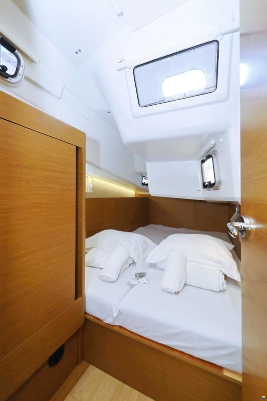 Jeanneau Sun Odyssey 410