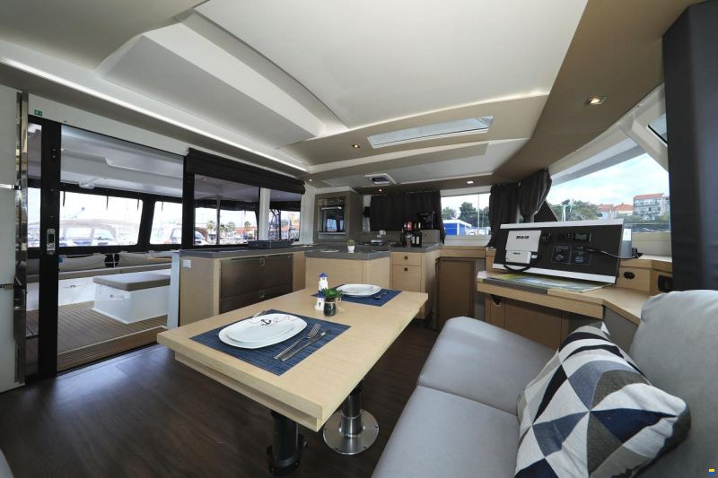 Fountaine Pajot Saona 47 Quintet