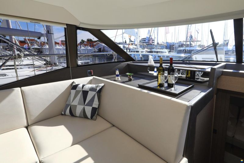 Prestige 460 Fly
