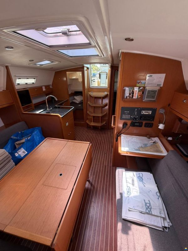 Bavaria CRUISER 36