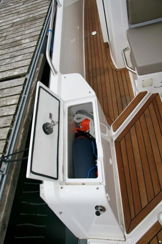 Nimbus C9 Inboard