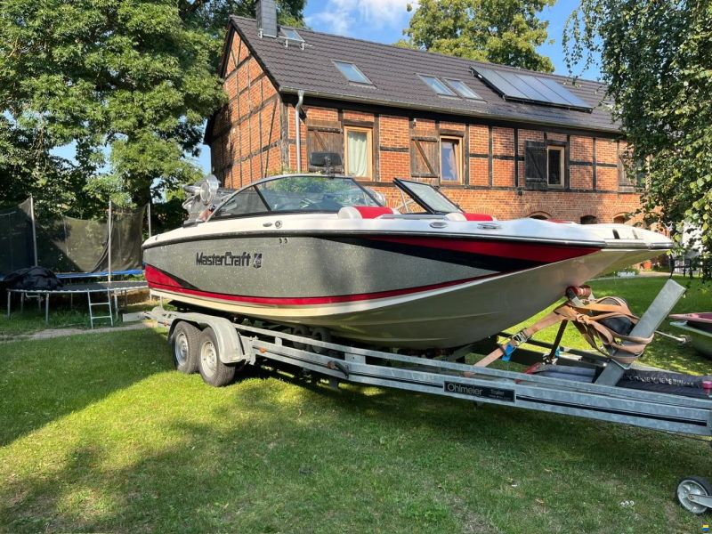 MasterCraft X-25