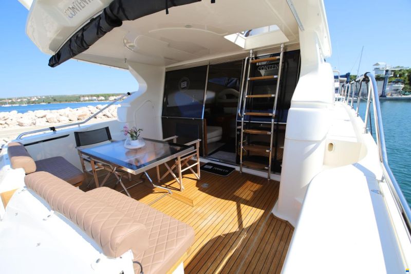 Ferretti 480