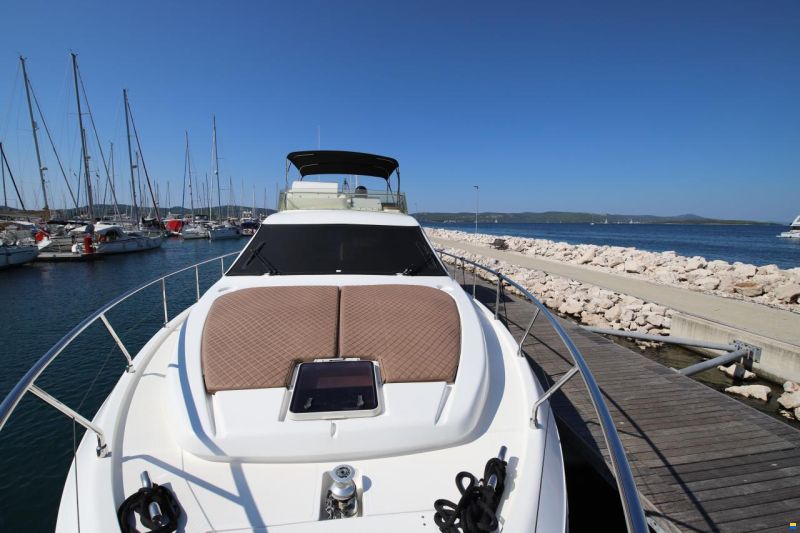 Ferretti 480