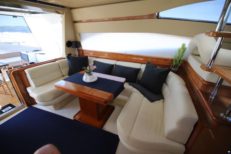 Ferretti 480