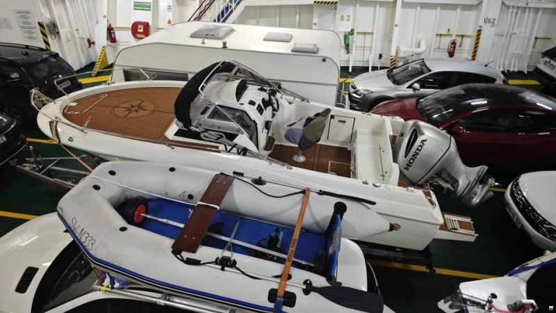 Atlantic Marine SunCruiser 690