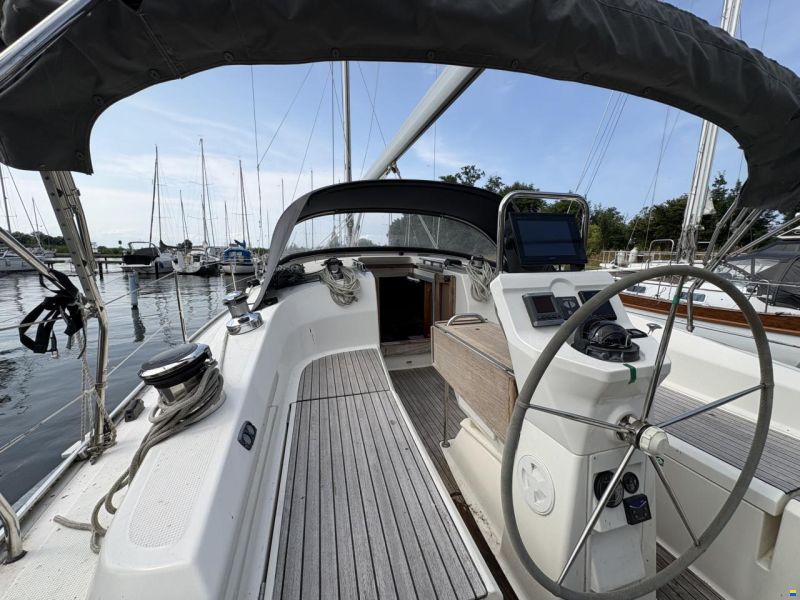Bavaria Cruiser 36