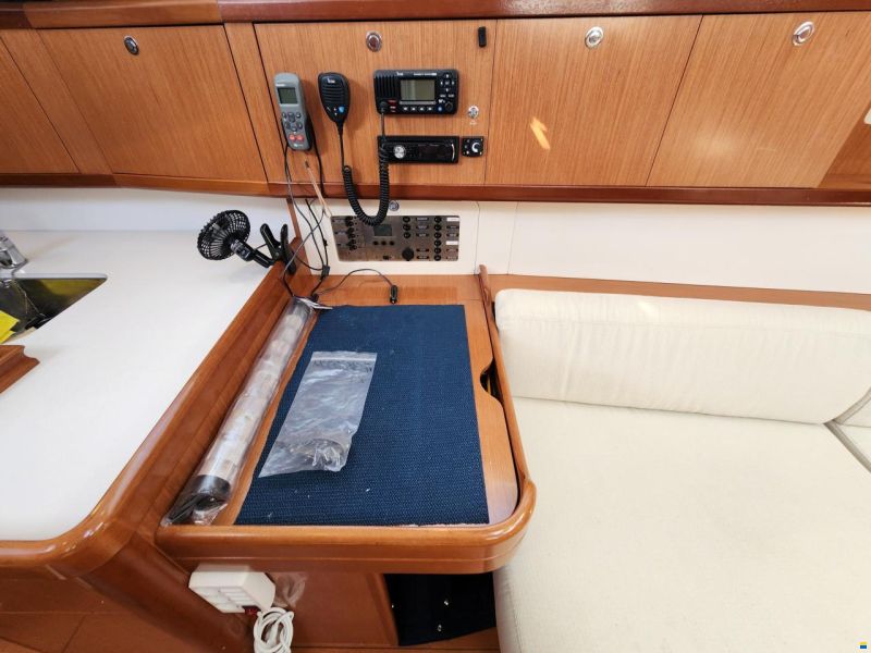 Beneteau Oceanis 40
