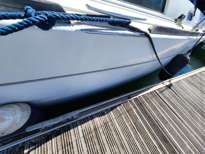 Beneteau Oceanis 40