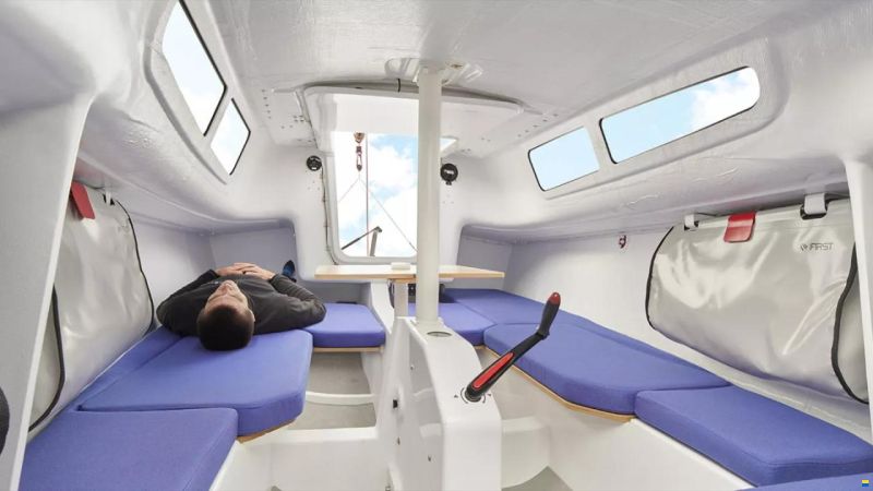 Beneteau First 24