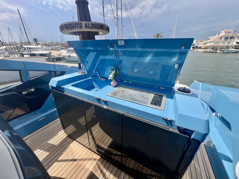 Fairline F Line 33