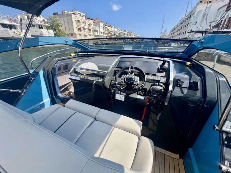 Fairline F Line 33