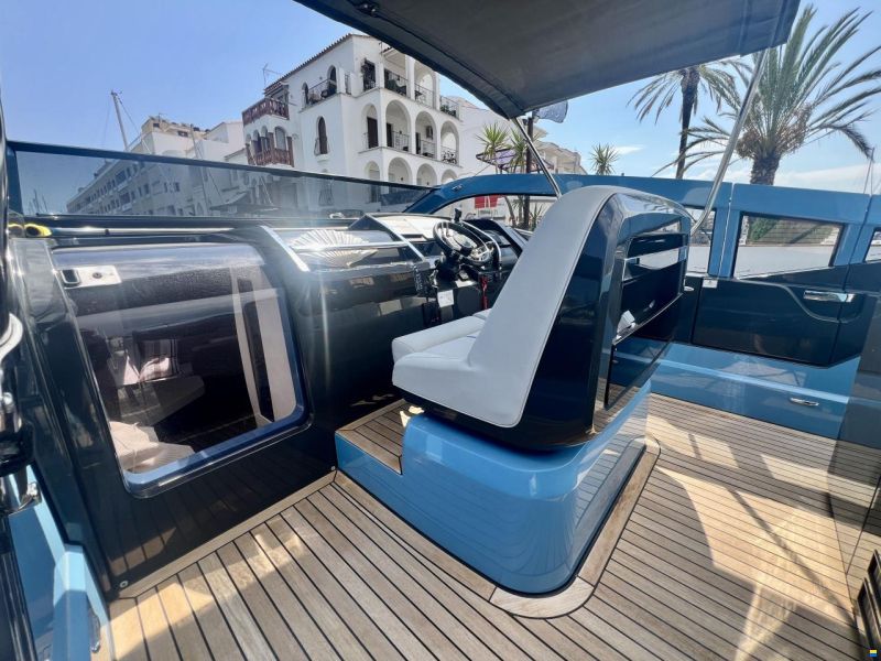 Fairline F Line 33