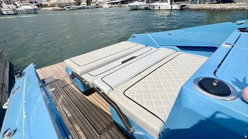 Fairline F Line 33