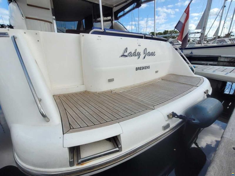 Princess 38