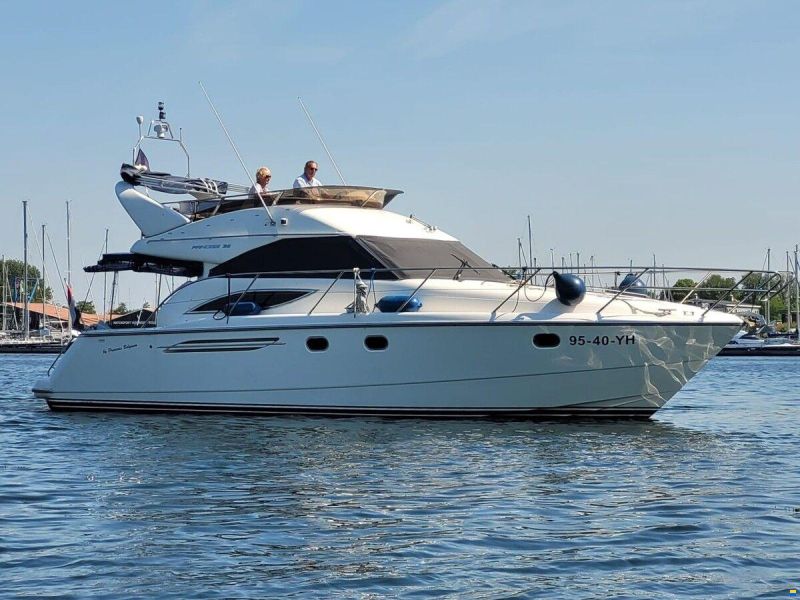 Princess 38