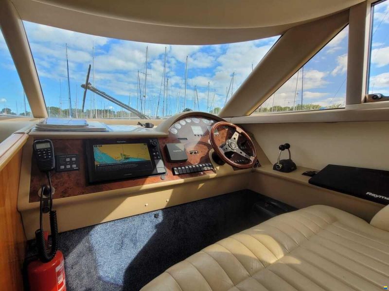 Princess 38