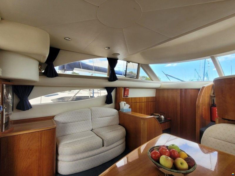 Princess 38