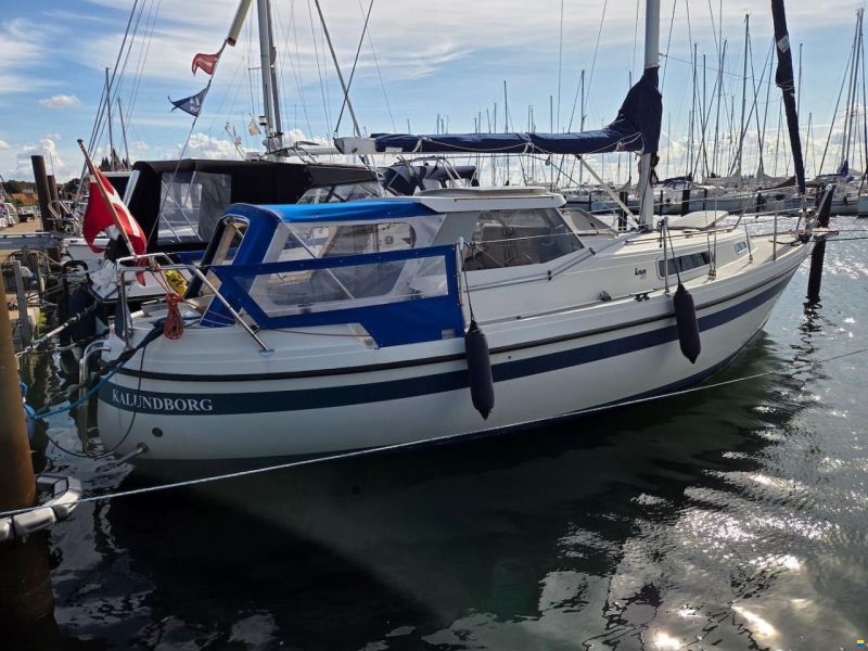 LM 28