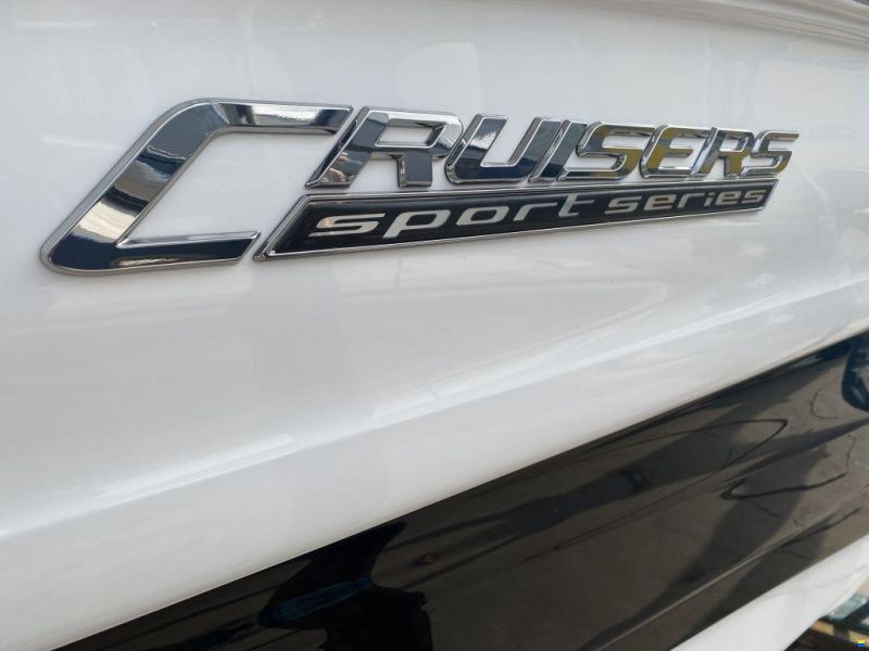 Cruisers Sports 279 Overnighter