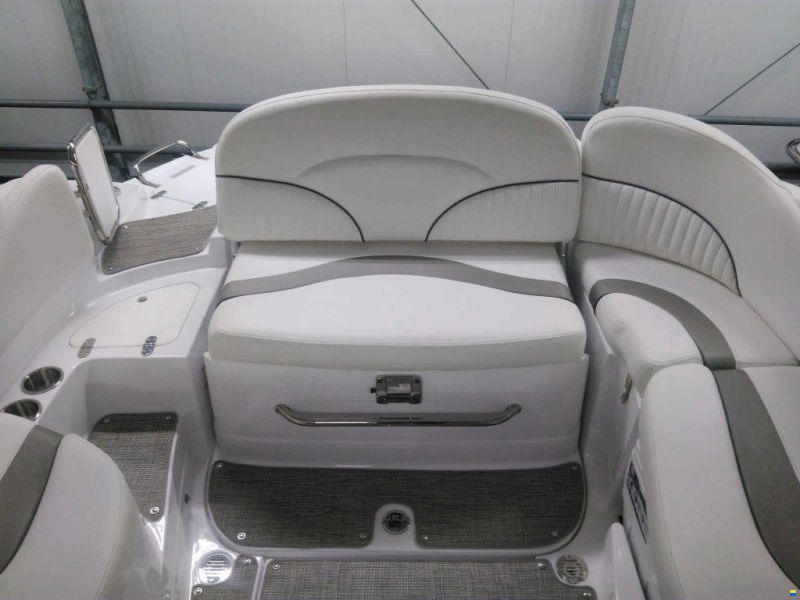 Cruisers Sports 279 Overnighter
