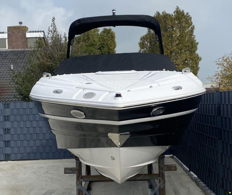 Cruisers Sports 279 Overnighter