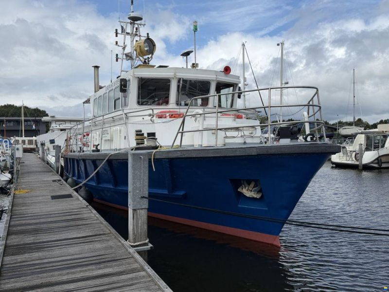 Multi functioneel zeegaand werkschip Gec