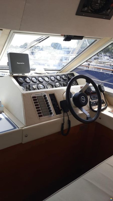 Princess 38 Flybridge