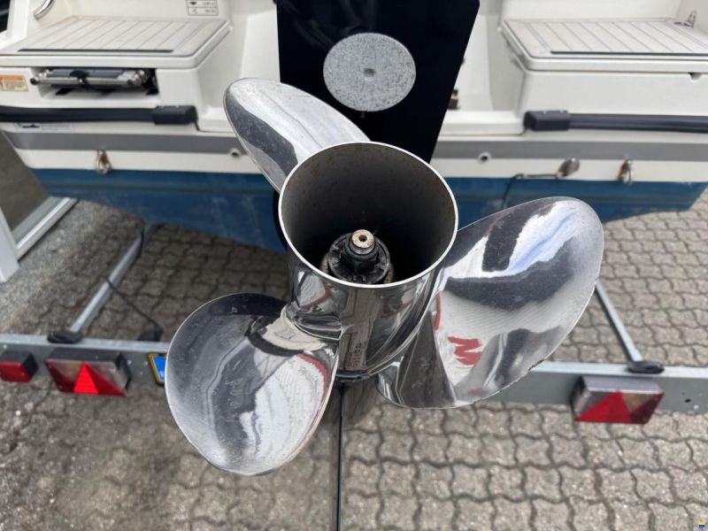 Quicksilver Activ 645 Cruiser med 150 hk Mercury-EFI