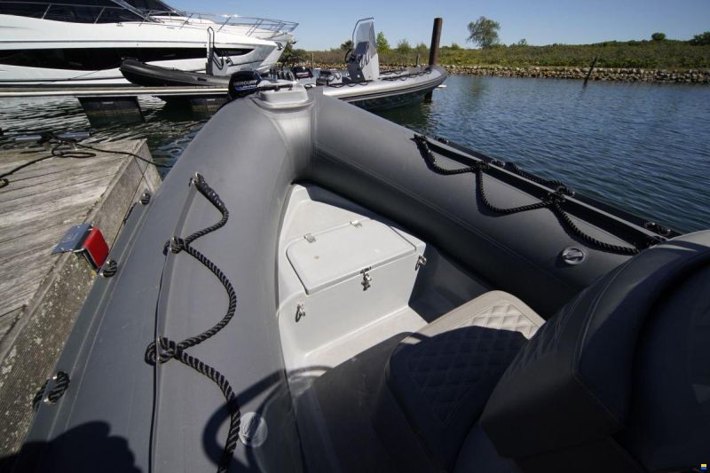 3D Tender X-PRO 535 RIB med F75 hk Mercury SeaPro