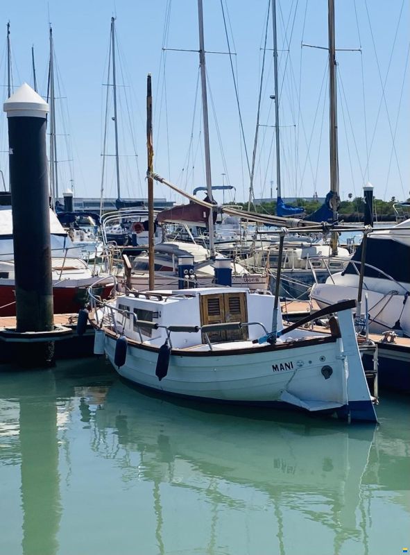 MENORQUIN YACHTS