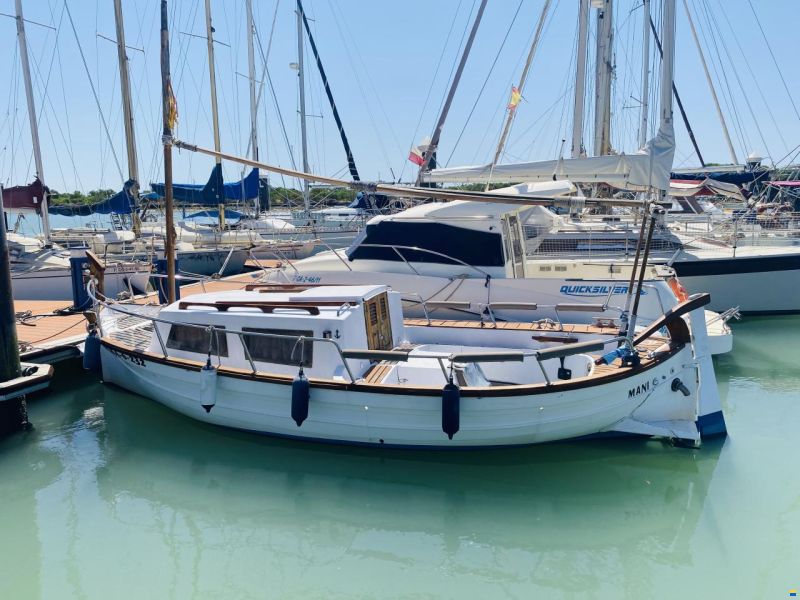 MENORQUIN YACHTS