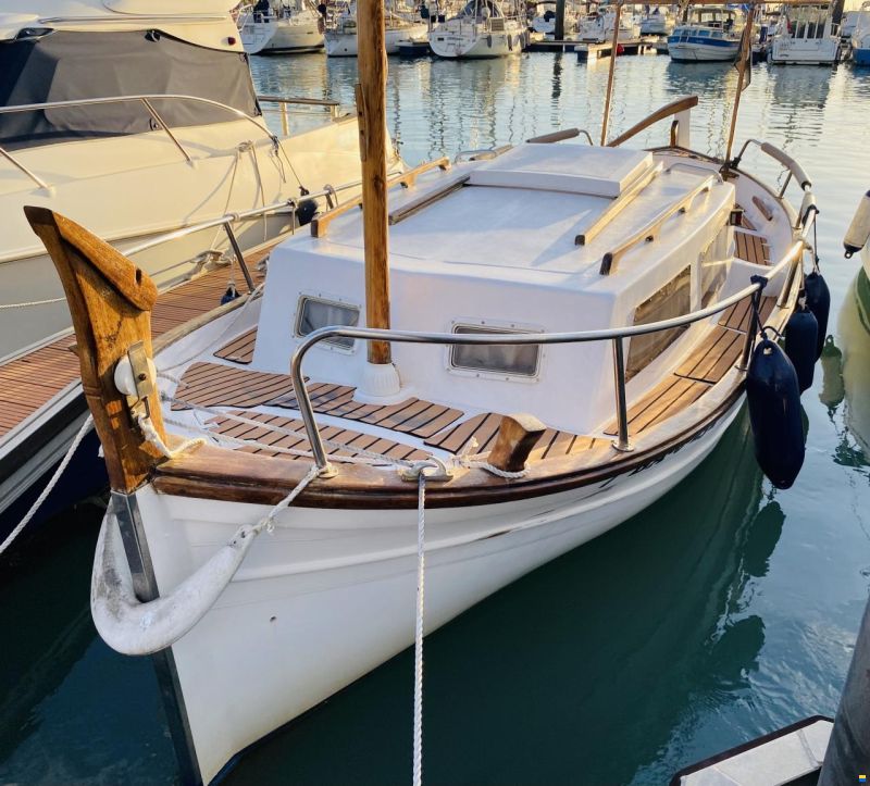 MENORQUIN YACHTS