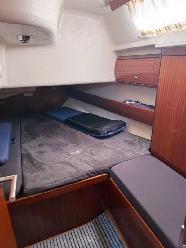 Bavaria 39