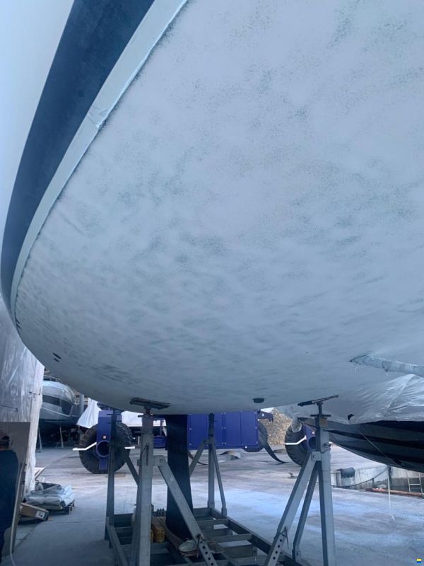 Bavaria 39