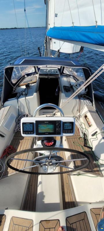 Bavaria 30