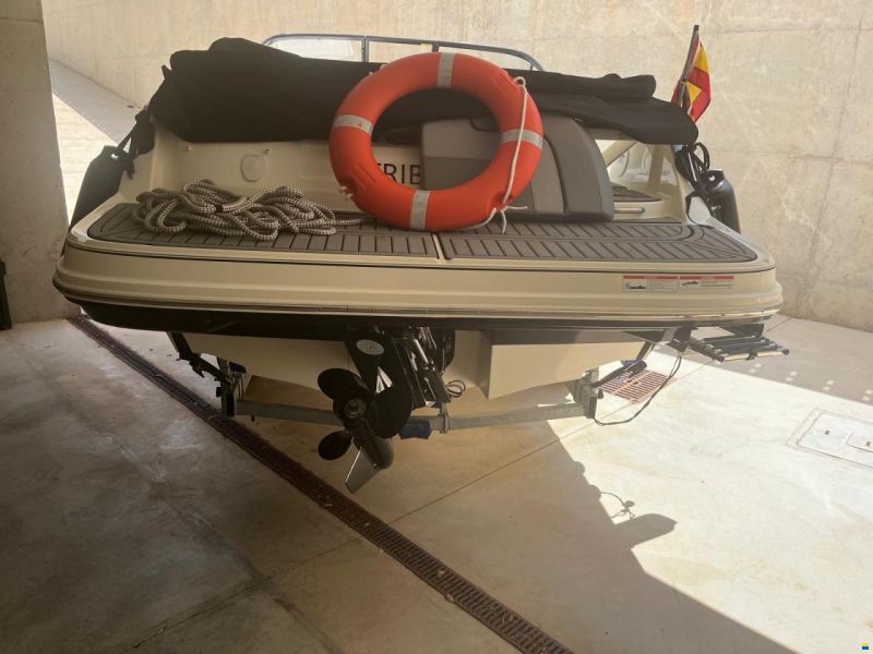 Bayliner VR 5