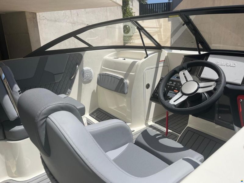 Bayliner VR 5
