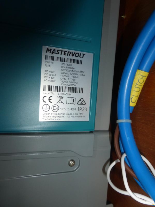 Alubat Ovni 435