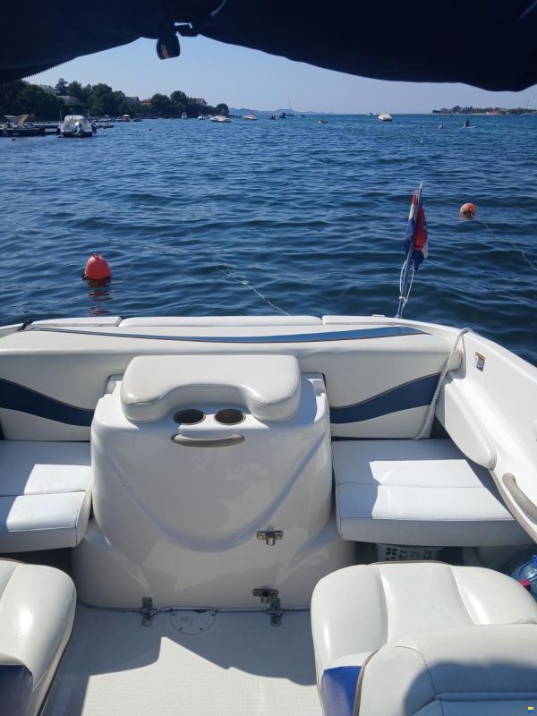 Bayliner 602 Capri