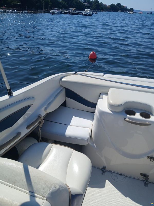 Bayliner 602 Capri