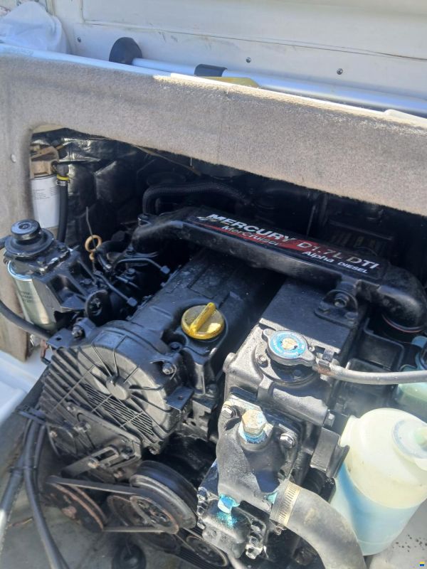 Bayliner 602 Capri