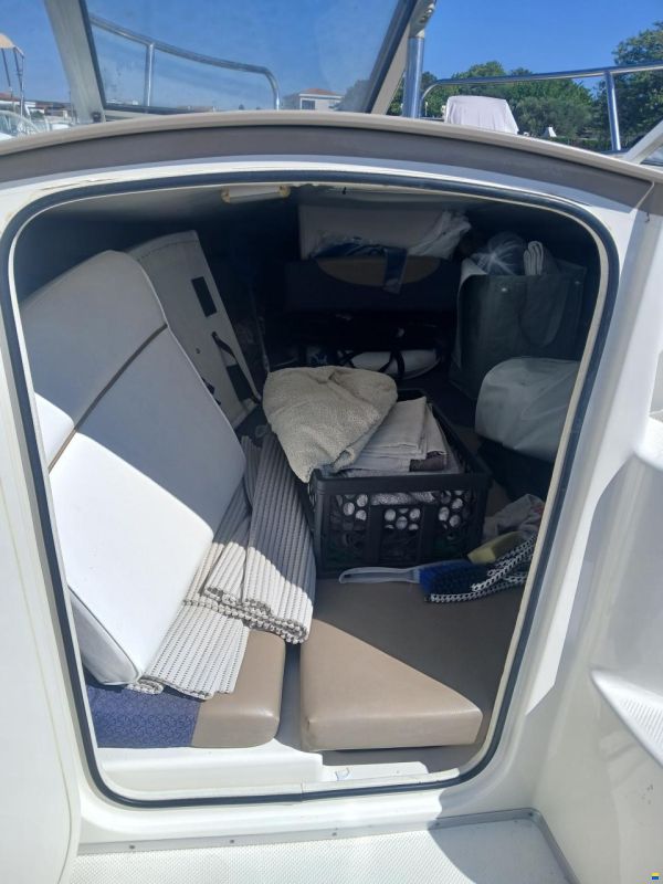 Bayliner 602 Capri
