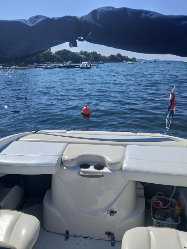 Bayliner 602 Capri